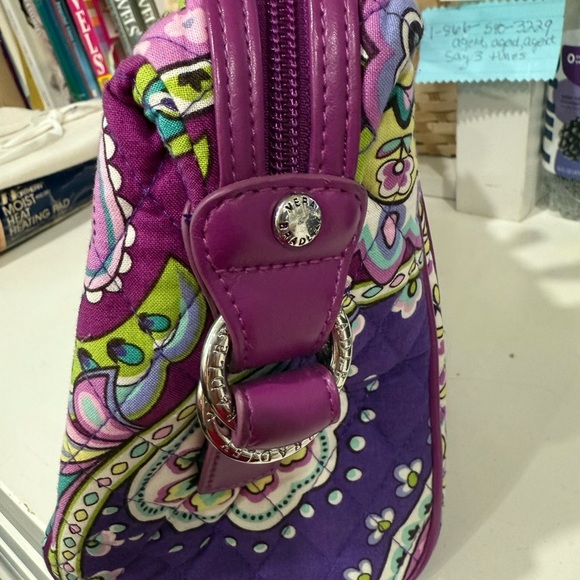Vera Bradley Heather Purple Paisley Purse Two leather Handles Zip Pockets 2013 - Picture 8 of 13